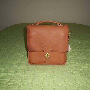 NWT Vintage Coach Station № 0356-329 Tan Leather Shoulder/Crossbody Bag